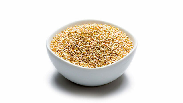 Quinoa in einer Schale